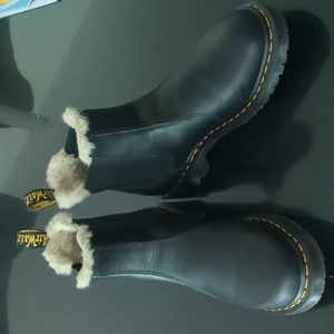 Dr. Martens Chelsea Boot